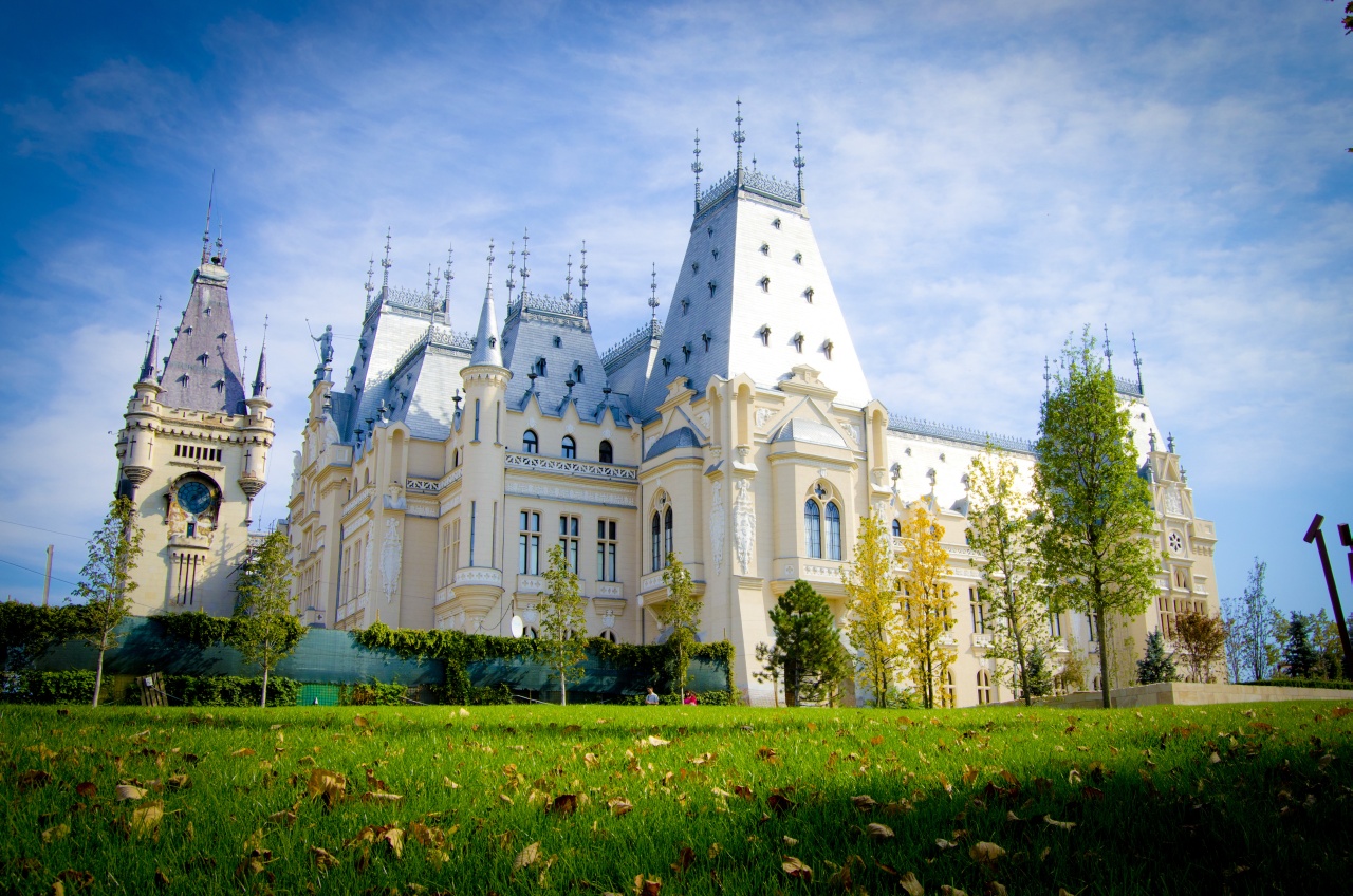 Excursie 2 zile la Iași, Palatul Culturii, Palatul Ruginoasa si Castelul Miclăușeni