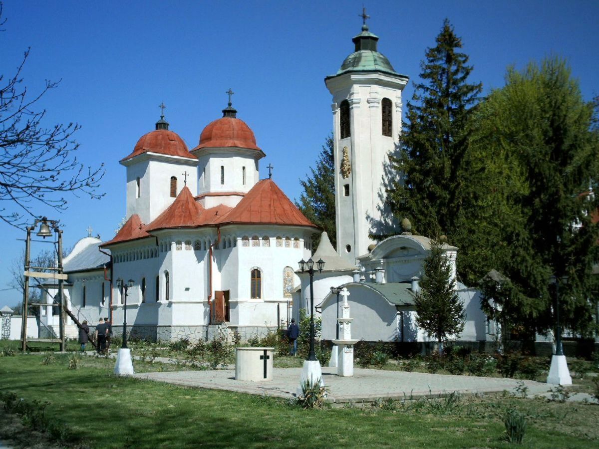 Arad, Timișoara și Mănăstirea Hodoș-Bodrog Circuit 3 zile Hotel 4* cu demipensiune